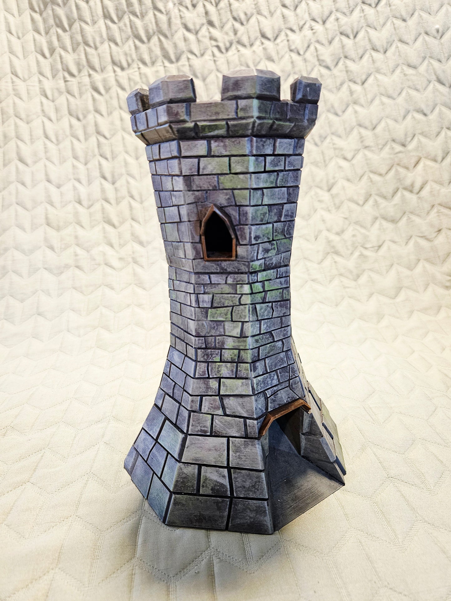 Handpainted Dice Tower (Moss)