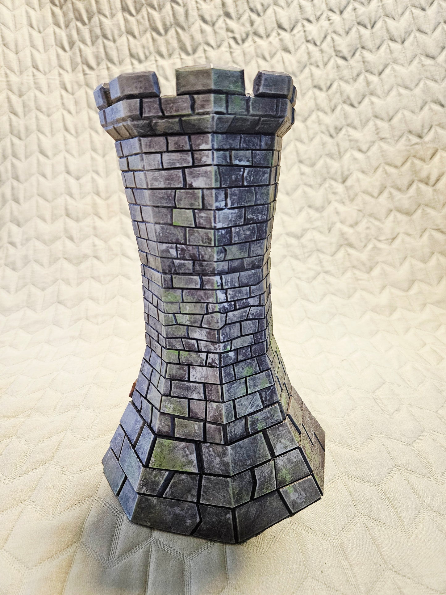 Handpainted Dice Tower (Moss)